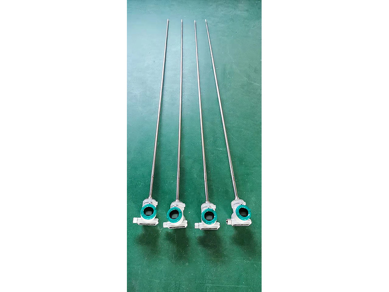 磁翻板液位計-遠(yuǎn)傳-(1).jpg